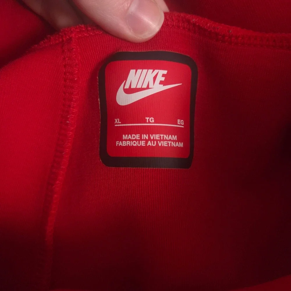Nike Pants Kids XL Red Sportswear Tech Fleece Joggers Tapered‎ Leg Drawstring